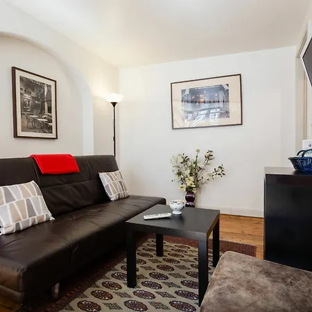 Apartment Grand Rue 2